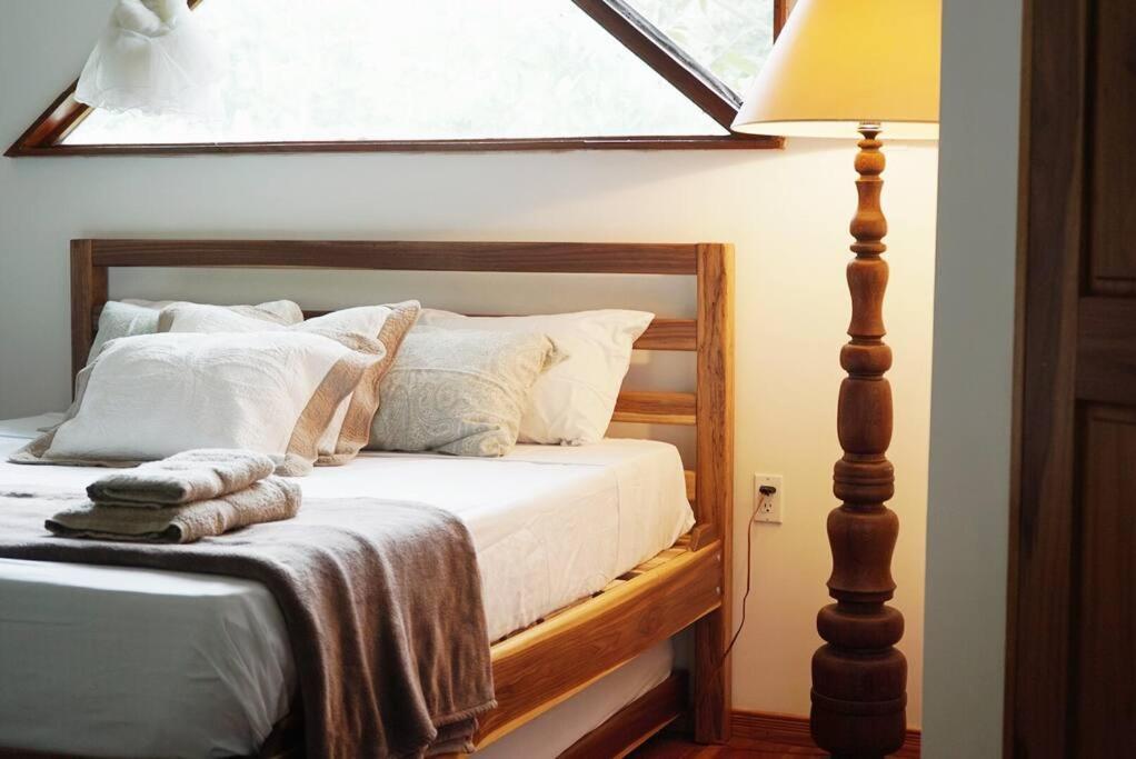 Casa Moes Villa Кахуита Екстериор снимка